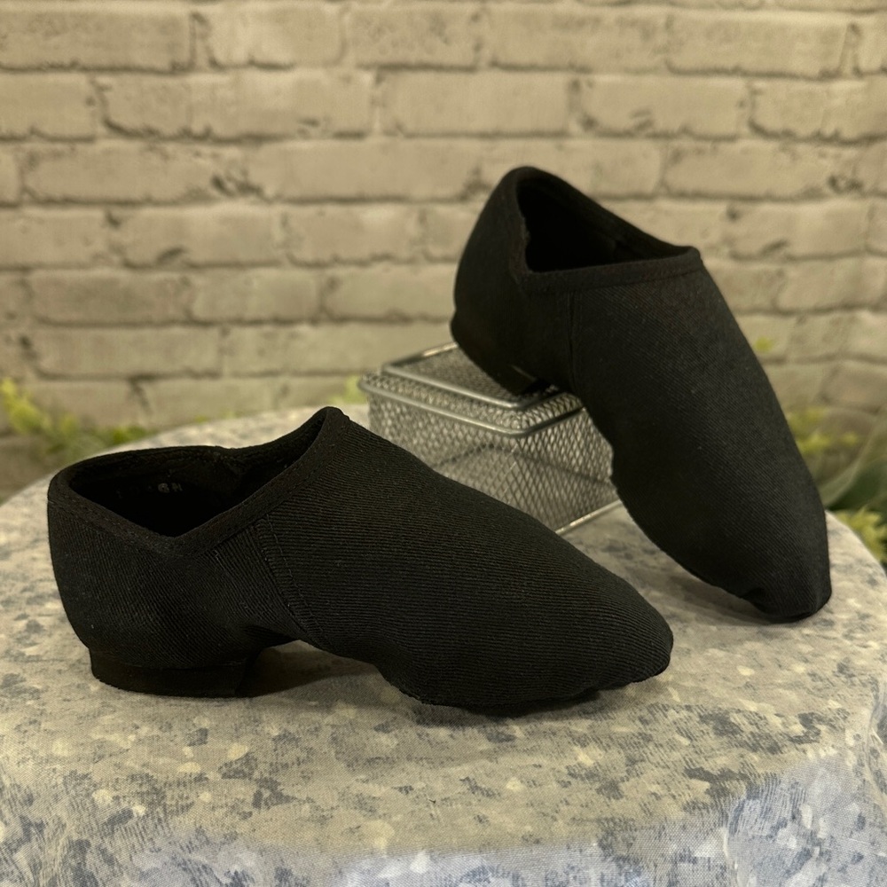 BLOCH “Phantom” Black Canvas Jazz Dance Shoes - Girls Size 10.5M 🖤NWT & NIB